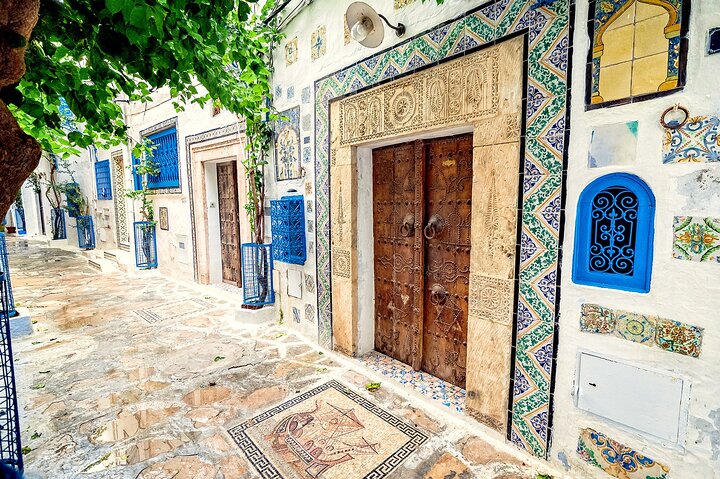 Discover Tunisia: Heritage, Oasis & Sahara Adventure in 8 Days